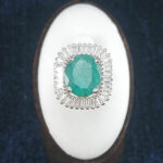 انگشتر نقره زنانه طرح ترانه با سنگ زمرد - Image 3