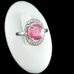 انگشتر نقره زنانه طرح الهام با سنگ یاقوت سرخ الماس تراش