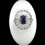 انگشتر نقره زنانه طرح نوشین با سنگ یاقوت کبود الماس تراش - Image 3