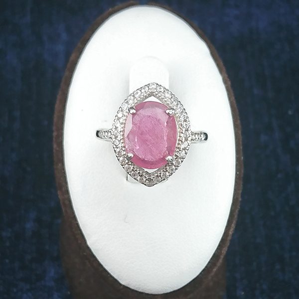 انگشتر نقره زنانه طرح رونیکا با سنگ یاقوت سرخ - Image 2