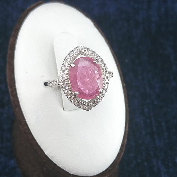 انگشتر یاقوت سرخ زیبا