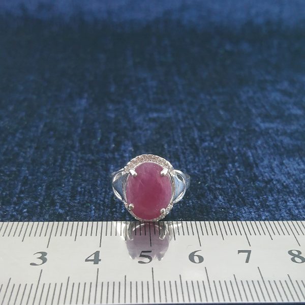 انگشتر نقره زنانه طرح پگاه با سنگ یاقوت سرخ الماس تراش - Image 2