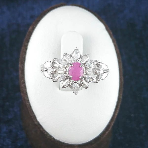 انگشتر نقره زنانه طرح شیرین با سنگ یاقوت سرخ الماس تراش - Image 4