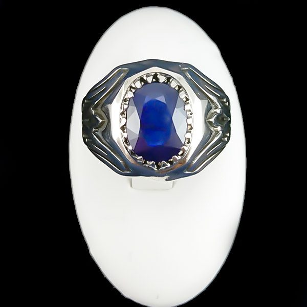 انگشتر نقره مردانه طرح ارسلان با سنگ یاقوت کبود الماس تراش - Image 2