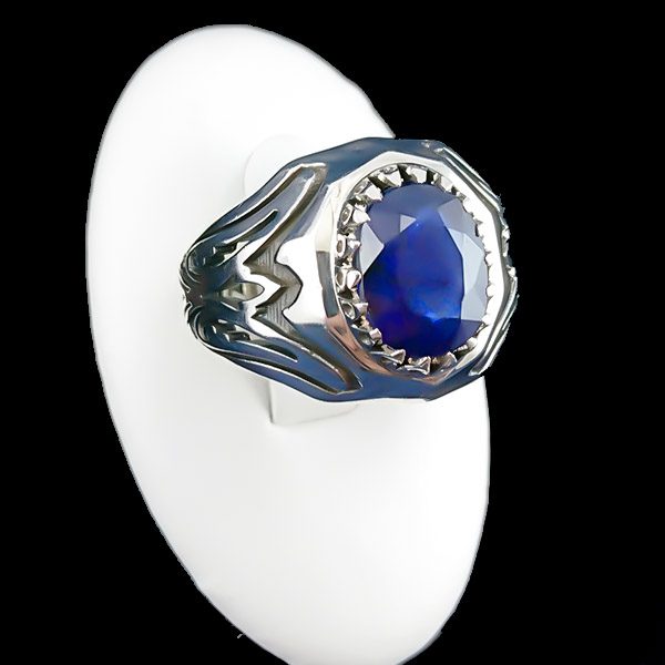 مدل انگشتر یاقوت کبود پسرانه شیک