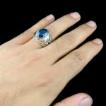 انگشتر نقره مردانه طرح ارسلان با سنگ یاقوت کبود الماس تراش - Image 4