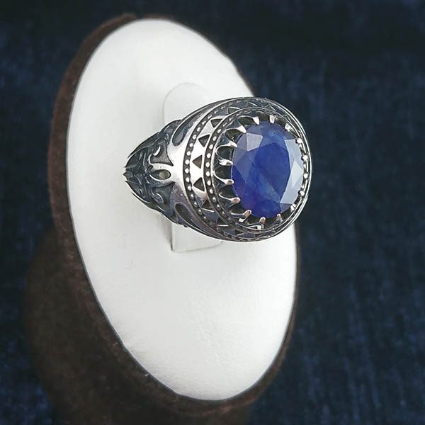 انگشتر یاقوت کبود مردانه نقره خاص