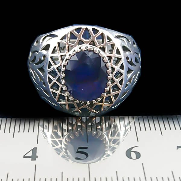 انگشتر نقره مردانه طرح صدرا با نگین یاقوت کبود الماس تراش - Image 2
