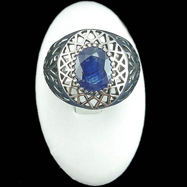 انگشتر نقره مردانه طرح صدرا با نگین یاقوت کبود الماس تراش - Image 3