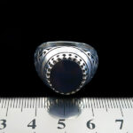 انگشتر نقره مردانه طرح پویا با نگین یاقوت کبود الماس تراش - Image 3