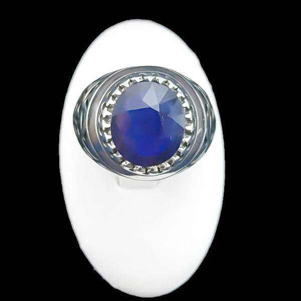 انگشتر نقره مردانه طرح پویا با نگین یاقوت کبود الماس تراش - Image 4