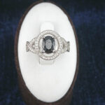 انگشتر نقره زنانه طرح مرضیه با سنگ یاقوت کبود الماس تراش - Image 4