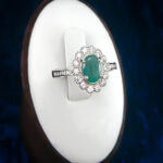 انگشتر نقره زنانه طرح آدنیس با سنگ زمرد