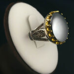 انگشتر نقره مردانه طرح فرزین با سنگ حدید صینی+حکاکی