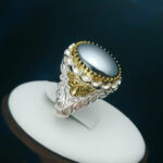 انگشتر نقره مردانه طرح دورطلایی مازیار با سنگ حدید صینی+حکاکی - Image 5