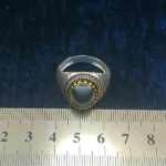 انگشتر نقره مردانه طرح سیروس با سنگ حدید صینی+حکاکی - Image 2