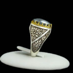انگشتر نقره مردانه طرح منوچهر با سنگ حدید صینی+حکاکی - Image 3