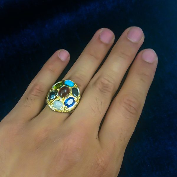 انگشتر نقره مردانه فاخر طرح کسری با چند سنگ معدنی اصل - Image 4