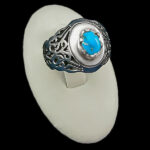 انگشتر نقره دست ساز مردانه طرح پاکزاد با سنگ فیروزه نیشابوری