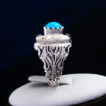 انگشتر نقره دست ساز مردانه طرح عرفان با سنگ فیروزه نیشابوری - Image 4