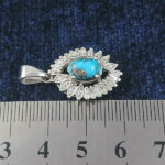 گردنبند نقره زنانه طرح بنفشه با سنگ فیروزه نیشابوری - Image 3