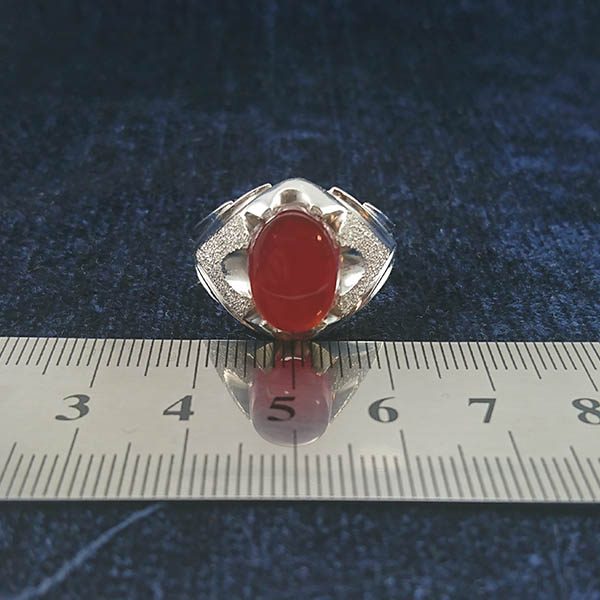 انگشتر نقره مردانه طرح شاهرخ با سنگ عقیق یمنی سرخ - Image 2
