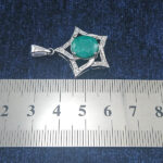 گردنبند نقره زنانه طرح ارمغان با سنگ زمرد الماس تراش - Image 2