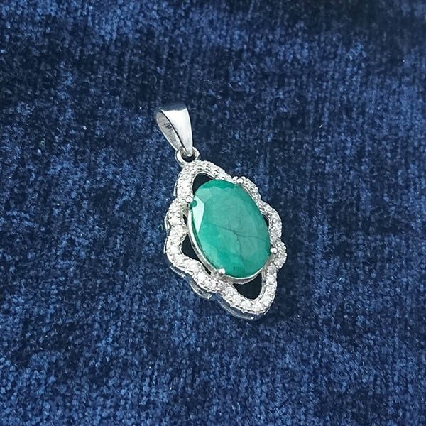 مدل گردنبند زمرد دخترانه اصلی