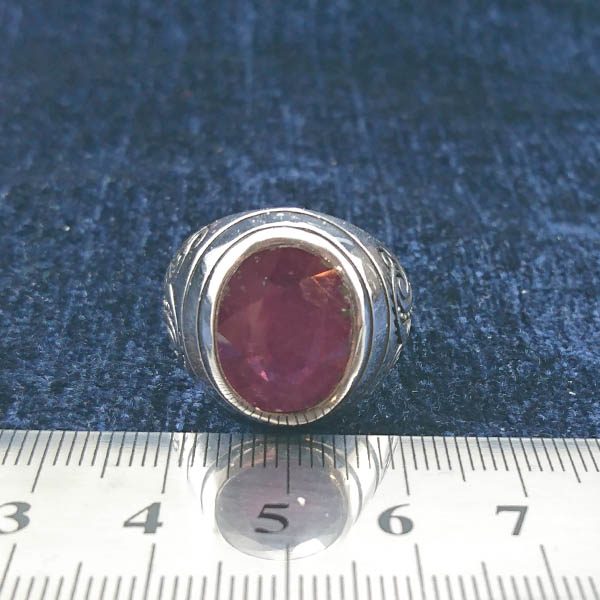 انگشتر نقره مردانه طرح فاخر کیارش با سنگ یاقوت سرخ الماس تراش - Image 2