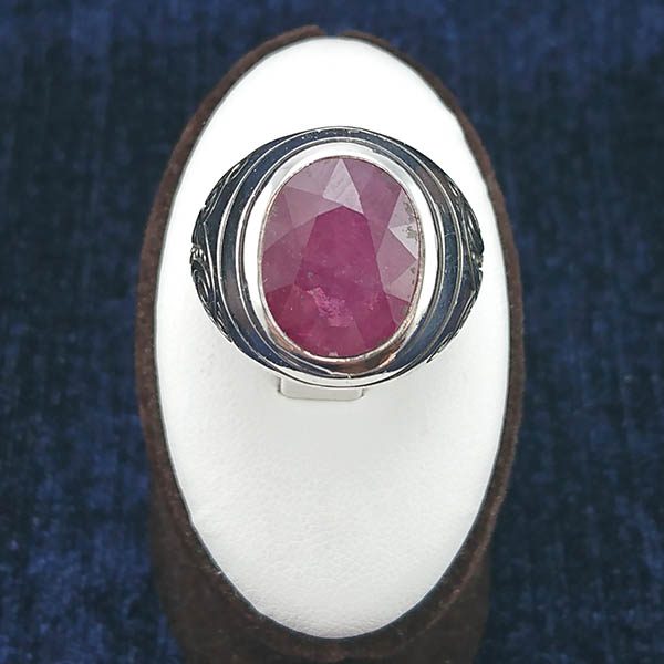 انگشتر نقره مردانه طرح فاخر کیارش با سنگ یاقوت سرخ الماس تراش - Image 3