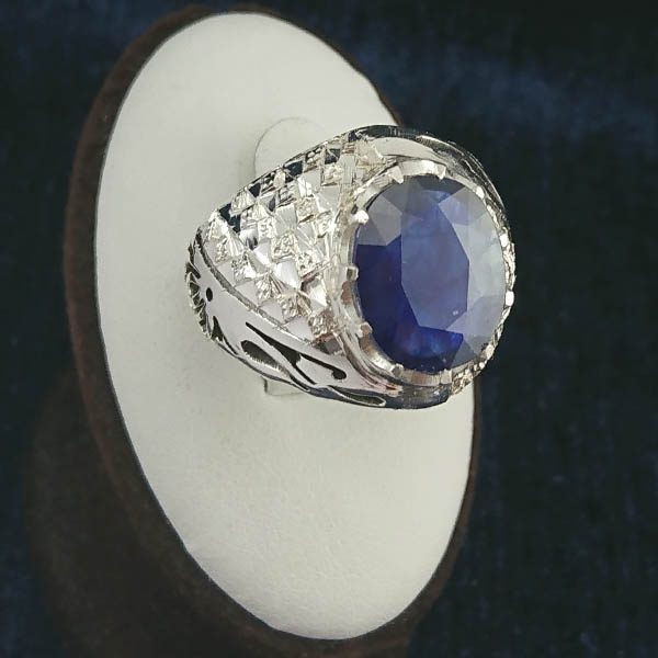 انگشتر یاقوت کبود مردانه نقره دست ساز مجلسی