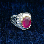 انگشتر نقره مردانه فاخر دست ساز طرح فرشید با سنگ یاقوت سرخ الماس تراش - Image 3