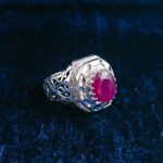 انگشتر نقره مردانه فاخر دست ساز طرح مانی با سنگ یاقوت سرخ الماس تراش - Image 3