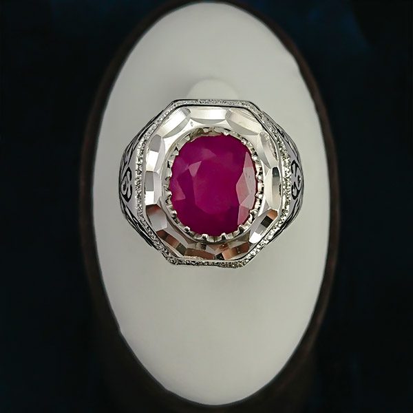 انگشتر نقره مردانه فاخر دست ساز طرح مانی با سنگ یاقوت سرخ الماس تراش - Image 4