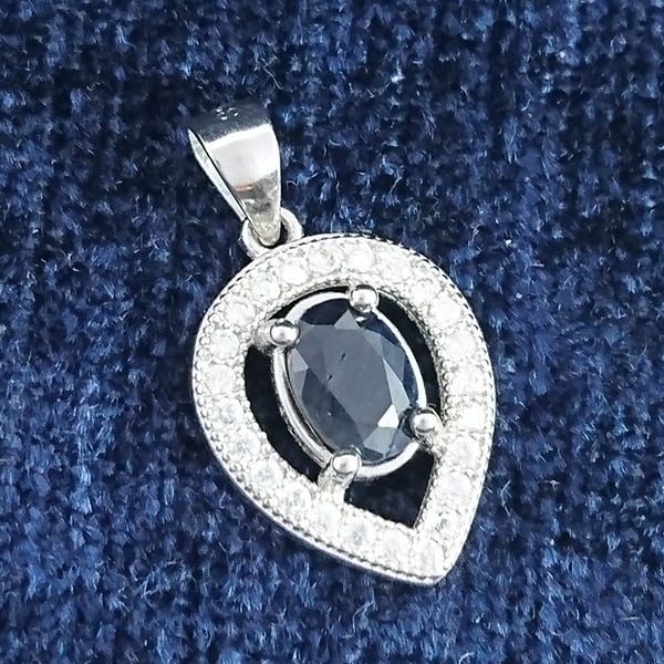 گردنبند یاقوت کبود زنانه نقره