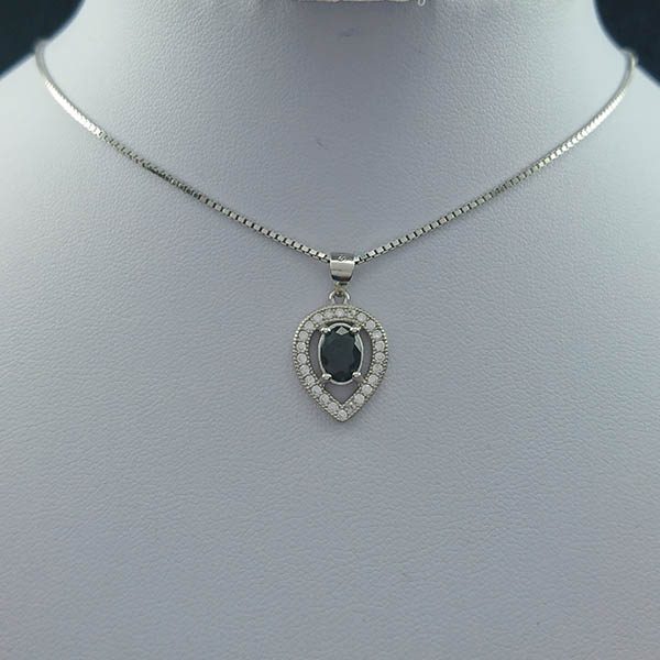 گردنبند نقره زنانه طرح آرمیتا با سنگ یاقوت کبود الماس تراش - Image 4