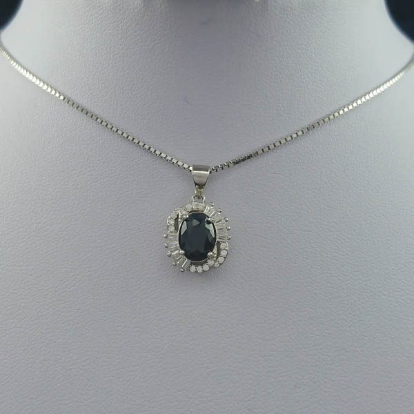 گردنبند نقره زنانه طرح دیانا با سنگ یاقوت کبود الماس تراش - Image 4