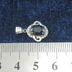 گردنبند نقره زنانه طرح النا با سنگ یاقوت کبود الماس تراش - Image 3