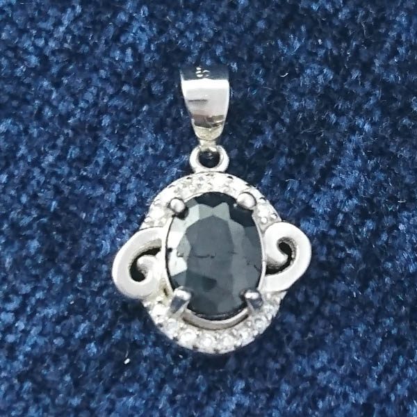 زیباترین گردنبند یاقوت کبود ارزان