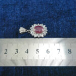 گردنبند نقره زنانه طرح آذر با سنگ یاقوت سرخ الماس تراش - Image 4