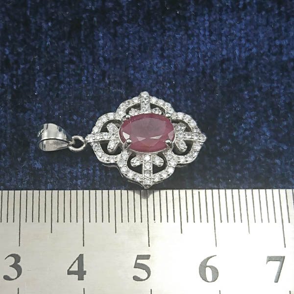 گردنبند نقره زنانه طرح توتیا با سنگ یاقوت سرخ الماس تراش - Image 4