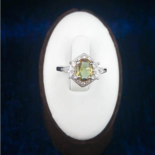 انگشتر نقره زنانه طرح آتریسا با سنگ الکساندریت - Image 3