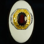 انگشتر نقره مردانه فاخر دست ساز طرح آرتین با سنگ گارنت الماس تراش - Image 7