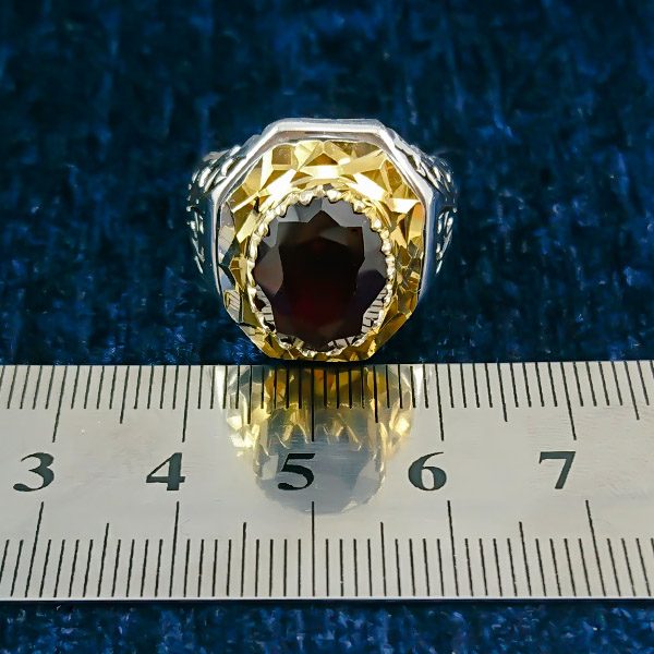 انگشتر نقره مردانه فاخر دست ساز طرح الوند با سنگ گارنت الماس تراش - Image 3