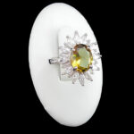 انگشتر نقره زنانه طرح ژینا با سنگ الکساندریت