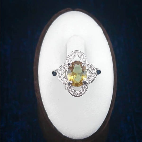 انگشتر نقره زنانه طرح کامیلا با سنگ الکساندریت - Image 5