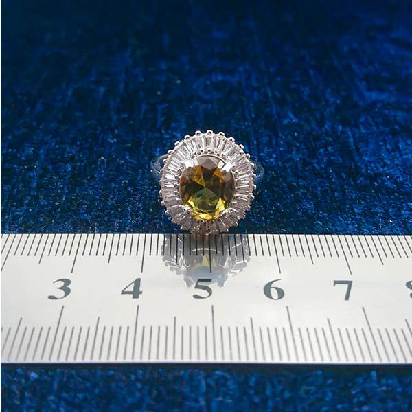 انگشتر نقره زنانه طرح مانیلا با سنگ الکساندریت - Image 2