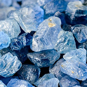 خواص اعجاب انگیز سنگ یاقوت کبود