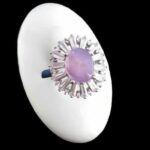 انگشتر نقره زنانه طرح مهرنگار با سنگ عقیق کبود یمنی