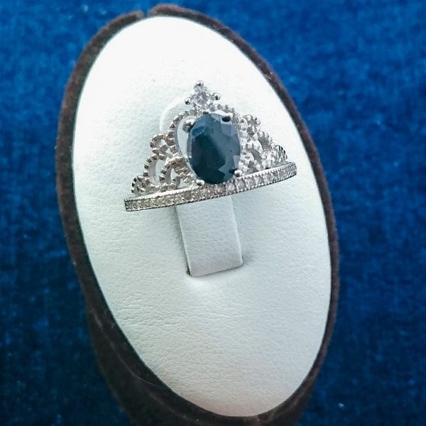 انگشتر یاقوت کبود زنانه نقره